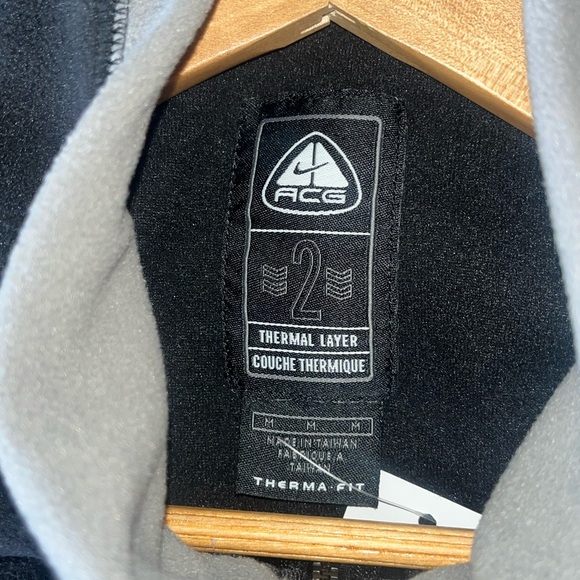 Nike ACG Vest - Picture 3 of 3